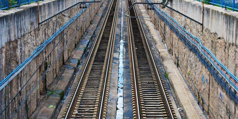 克拉玛依法院36号公告解读：如何高效获取权威法律咨询与法院信息