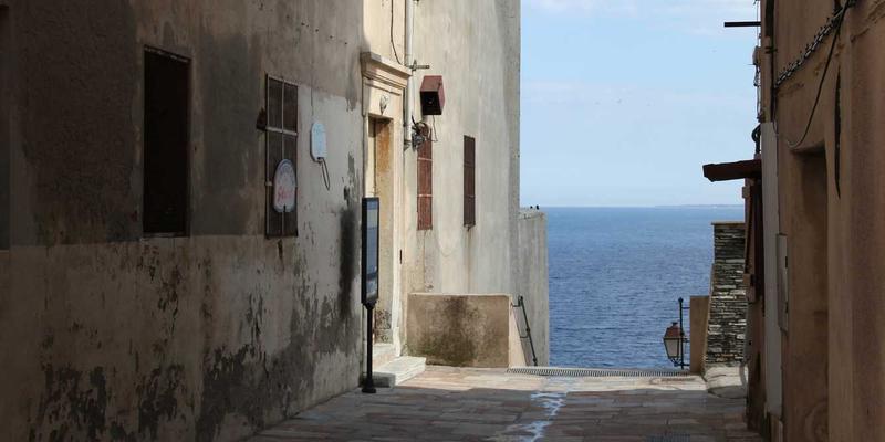 克拉玛依法院88：案件查询与法院公告一站式指南