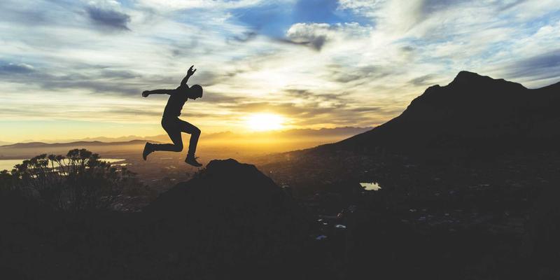 克拉玛依法院涉诉信访改革：从诉讼指南到司法公开，看源头化解与救助新机制