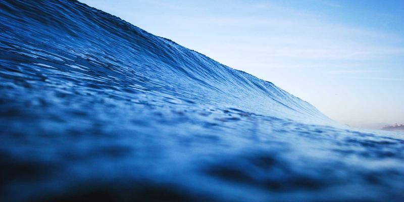 克拉玛依法院行政审判白皮书解读：典型案例如何助推法治政府建设与便民诉讼指南